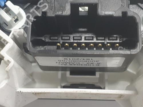 Climate control RENAULT TRAFIC III Van (FG_)  | BP29338215I5 
