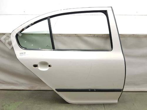 right-rear-door-skoda-octavia-ii-1z3-19-tdi-1z5833056-1z5833056-color-blanco-sin-accesorios-tiene-roces-leves-ver-fotos-2004-2005-2006-2007-2008-2009-2010-2011-2012-2013-6909870 main image