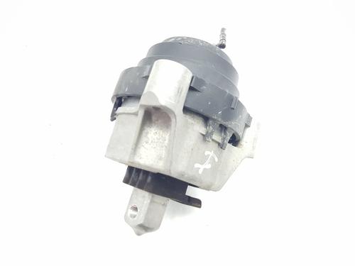 Used Engine mount Engine mount BMW 5 (G30, F90) 530 e Plug-in-Hybrid (184 hp) 10155379 10155379