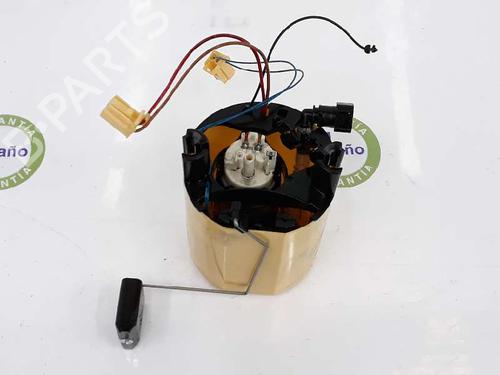 Used Fuel pump BMW 1 (E87) 116 d (116 hp) 4386494