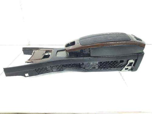 Used Armrest / Center console Armrest / Center console BMW 7 (E65, E66, E67) 730 d (218 hp) 7152725 7152725