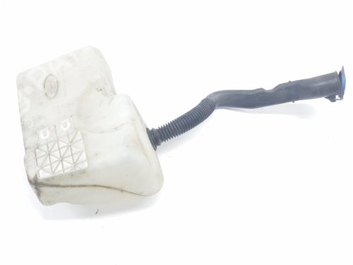 Windscreen washer tank LAND ROVER DISCOVERY III (L319) 2.7 TD 4x4 | BP11699000C113 