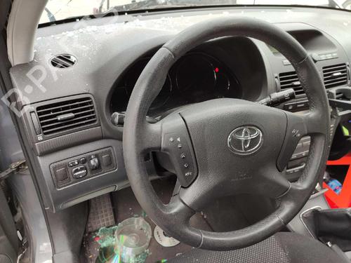 Fuse box TOYOTA AVENSIS Saloon (_T25_) 2.0 VVT-i (AZT250_, AZT250R) | BP6335946E1 