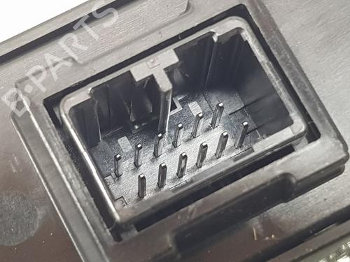 Switch JAGUAR F-PACE (X761) | BP37429944I30 - Image 2