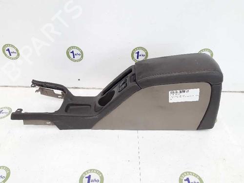 Used Armrest / Center console SUBARU OUTBACK (BE, BH) 3.0 H6 AWD (BHE) (209 hp) 7152663