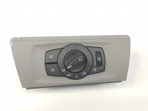 Used Headlight switch BMW 3 (E90) 318 d (143 hp) 10338946