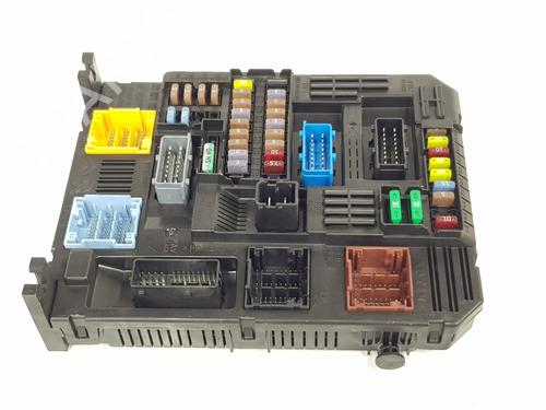 Used Fuse box Fuse box 37014383 37014383
