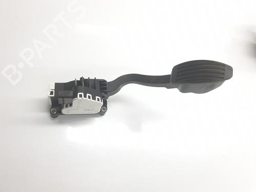Used Pedal FIAT 500 (312_) 1.0 Mild Hybrid (312AYD1B) (71 hp) 22222628