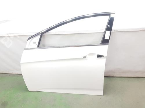 Left front door HYUNDAI i40 I (VF) 1.7 CRDi | BP10038859C2 