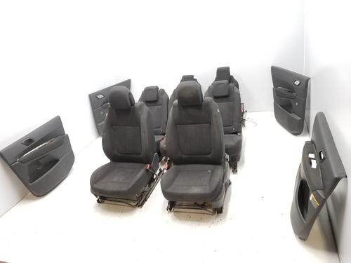 Seats set PEUGEOT 5008 (0U_, 0E_) 1.6 HDi | BP10255790C78 