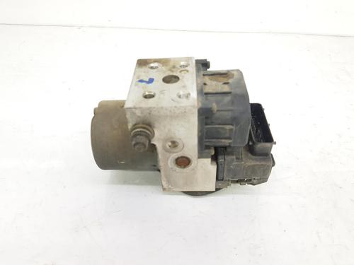 Used ABS pump NISSAN NAVARA (D22) 2.5 D 4x4 (133 hp) 8813881