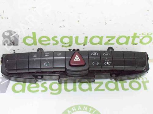 Used Warning switch MERCEDES-BENZ VITO / MIXTO Van (W639) 109 CDI (639.601, 639.603, 639.605) (95 hp) 13098374