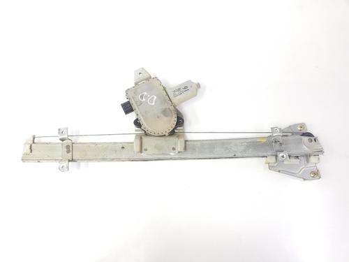 Fensterheber rechts vorne für MITSUBISHI PAJERO III (V7_W, V6_W) 3.2 Di-D (V68W) (160 hp) 8375977