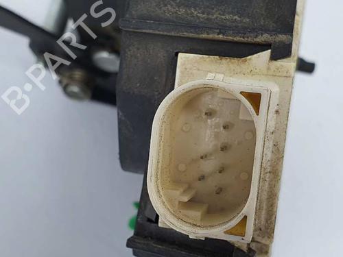 Rear left lock LAND ROVER RANGE ROVER III (L322) 3.6 D 4x4 | BP8107187C100 