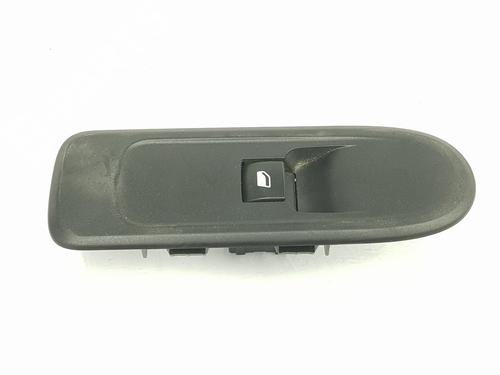 Used Right front window switch Right front window switch CITROËN C3 II (SC_) [2009-2026] 8415779 8415779