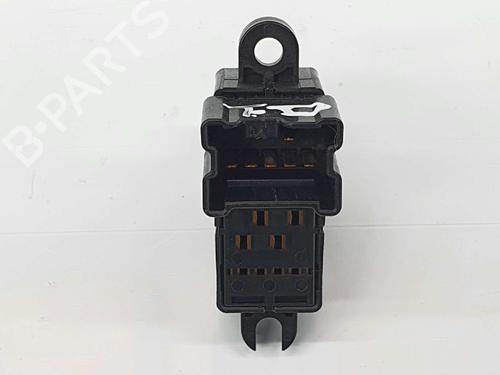 Right rear window switch NISSAN QASHQAI / QASHQAI +2 I (J10, NJ10, JJ10E) 1.5 dCi | BP6215410I28 