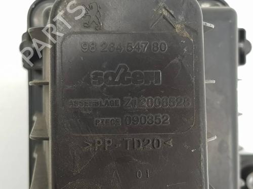 Air filter box CITROËN C3 III (SX) 1.2 VTi 82 | BP38563081M87 - Image 3
