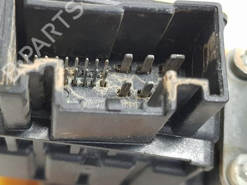 Left front window motor SEAT IBIZA V (KJ1, KJG) 1.0 MPi | BP27577295E21