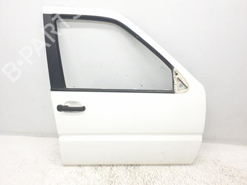 Used Right front door NISSAN TERRANO II (R20) 2.7 TDi 4WD (125 hp) 18865915