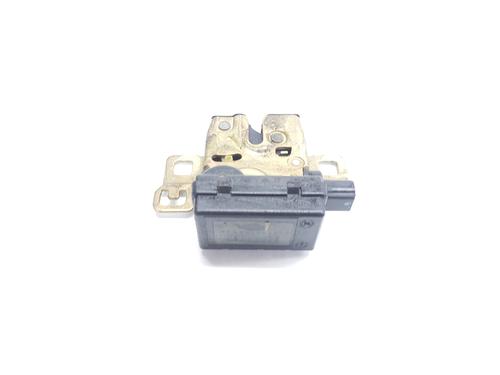 Used Tailgate lock LAND ROVER RANGE ROVER SPORT I (L320) 2.7 D 4x4 (190 hp) 23040798