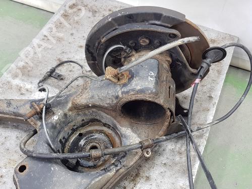 Right rear steering knuckle MITSUBISHI GRANDIS (NA_W)  | BP29311588M28 
