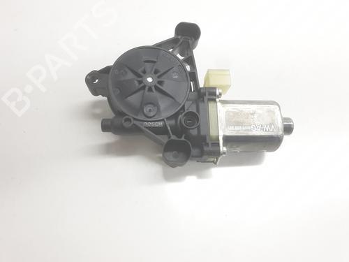 right-front-window-motor-man-tge-van-2017-34718687 main image