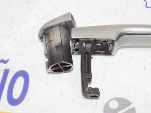 Rear left exterior door handle RENAULT MEGANE III Hatchback (BZ0/1_, B3_)  | BP1656975C130 