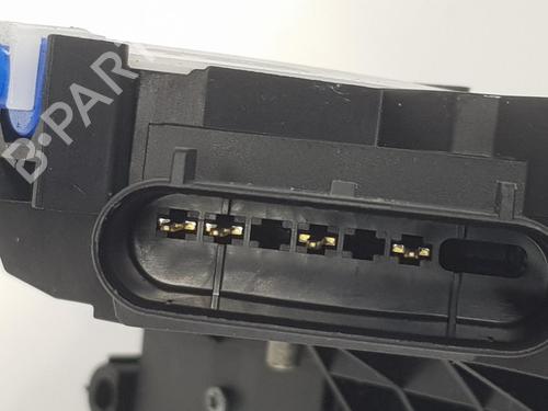 Zamek drzwi przednich prawych FORD FIESTA VI (CB1, CCN) 1.6 ST | BP6336102C97