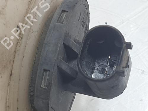 Windscreen washer tank BMW 5 (E39) 530 i | BP20197714C113 