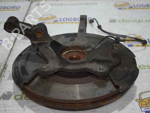 Used Right front steering knuckle RENAULT VEL SATIS (BJ0_) 3.0 dCi (BJ0J, BJ0N) (177 hp) 818231