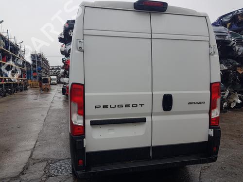Left headlight PEUGEOT BOXER Van  | BP31589637C28 
