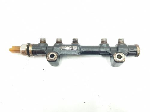 Used Injection rail PEUGEOT 5008 II (MC_, MJ_, MR_, M4_) 1.6 BlueHDi 120 (MCBHZH, MCBHZW) (120 hp) 9584047