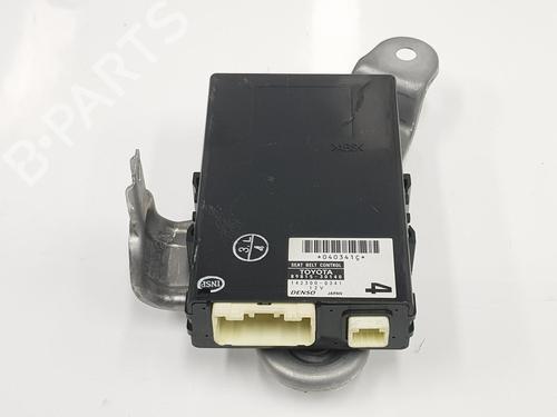Used Electronic module LEXUS GS (_S19_) 460 (URS190_, URS190R) (347 hp) 17833153