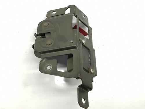 Tailgate lock BMW 3 Compact (E46) 320 td | BP16815442C101 