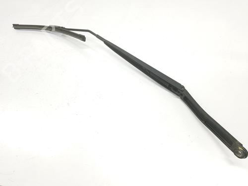 Used Front windshield wiper arm RENAULT CLIO IV (BH_) 0.9 TCe 90 (BHNF, BHMA, BHMH, BHJK, BHJR) (90 hp) 13639616