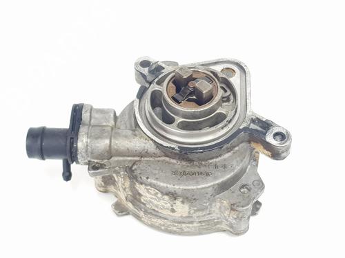 Used Vacuum pump RENAULT MEGANE IV Hatchback (B9A/M/N_) 1.3 TCe 115 (B9N9) (116 hp) 26979607