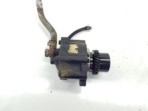 Used Vacuum pump Vacuum pump TOYOTA LAND CRUISER PRADO (_J12_) 3.0 D-4D (KDJ120, KDJ125) (163 hp) 39597185 39597185
