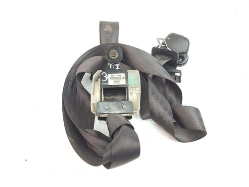 Used Rear left seatbelt HYUNDAI H-1 / STAREX Bus (A1) 2.5 TD 4WD (99 hp) 6622491