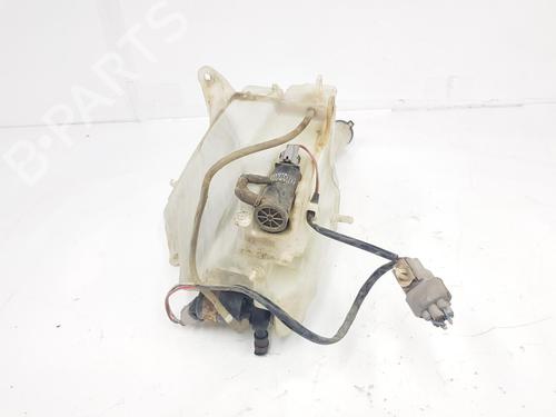 Used Windscreen washer tank TOYOTA LAND CRUISER 90 (_J9_) 3.0 TD (KZJ90_, KZJ95_, KZJ90R, KZJ95R, KZJ90W, KZJ95W) (125 hp) 9238964