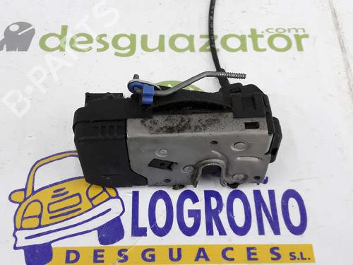 Cerradura puerta delantera derecha RENAULT TRAFIC II Bus (JL) [2001-2024]null 8200042171 | 8200042171 | 91166234 | CERRADURA PUERTA D.D. |