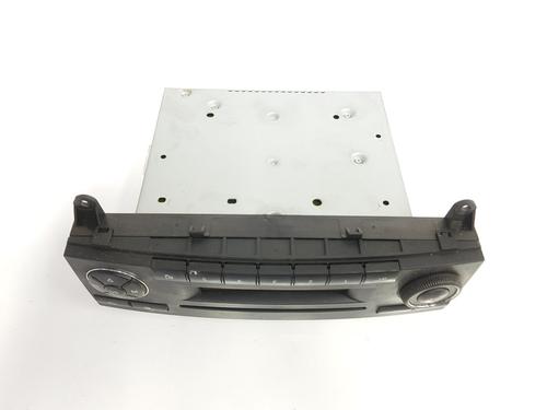 Radio MERCEDES-BENZ VIANO (W639) CDI 2.0 4-matic (639.711, 639.713, 639.811, 639.813,... | BP8928286E6 