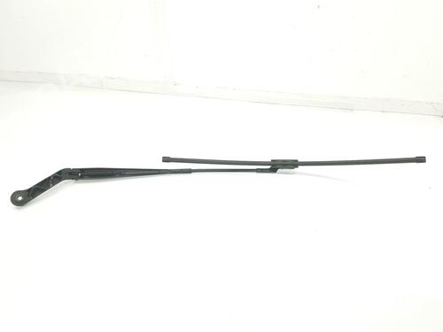 Used Front windshield wiper arm PEUGEOT BOXER Van 2.0 BlueHDi 130 (130 hp) 17668234