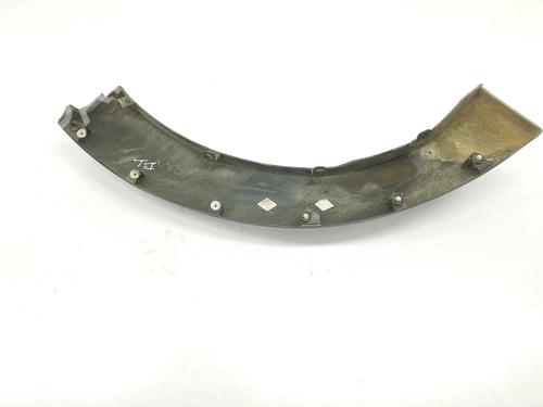 Rear left wheel arch trim LAND ROVER DISCOVERY III (L319) 2.7 TD 4x4 | BP8049640C136 