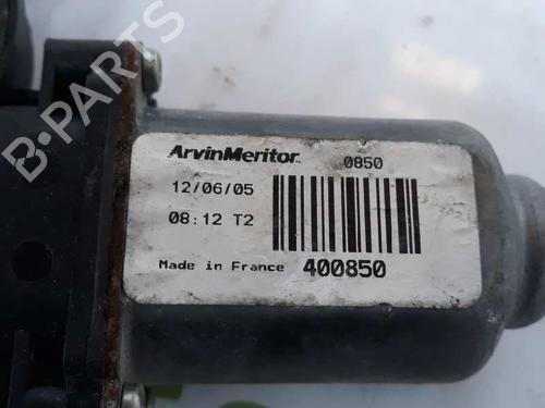 Right rear window motor NISSAN NAVARA NP300 (D40) 2.5 dCi 4WD (D40TT, D40T, D40M, D40BB) | BP2843549E22 