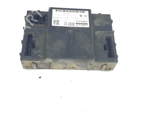 Used Electronic module NISSAN PATHFINDER III (R51) 2.5 dCi (174 hp) 8402256