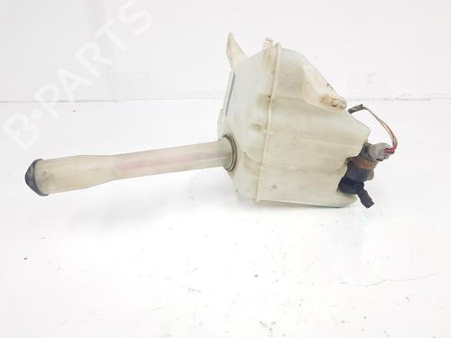 Windscreen washer tank TOYOTA LAND CRUISER 90 (_J9_) 3.0 TD (KZJ90_, KZJ95_, KZJ90R, KZJ95R, KZJ90W, KZJ95W) | BP9238964C113 