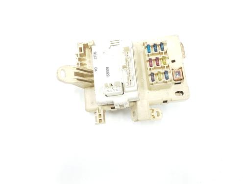Used Fuse box Fuse box TOYOTA LAND CRUISER 90 (_J9_) 3.0 TD (KZJ90_, KZJ95_, KZJ90R, KZJ95R, KZJ90W, KZJ95W) (125 hp) 35739448 35739448