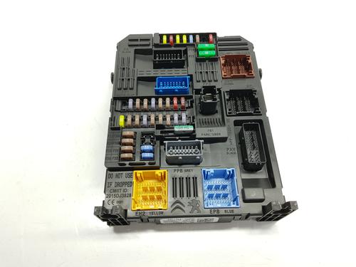 Fuse box CITROËN C3 / C3 ORIGIN III (SX) 1.2 THP 110 | BP24367061E1 