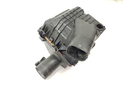 Used Air filter box RENAULT TRAFIC III Van (FG_) [2014-2025]  29396140
