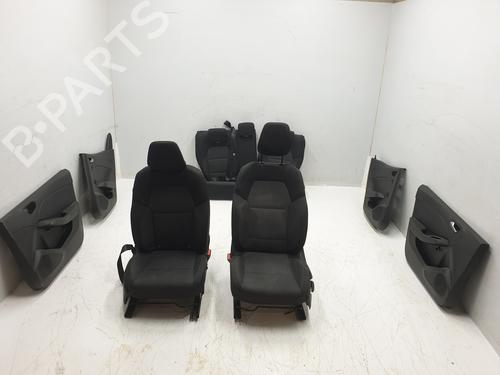 Used Seats set RENAULT CLIO V (B7_) [2019-2026]  32510372